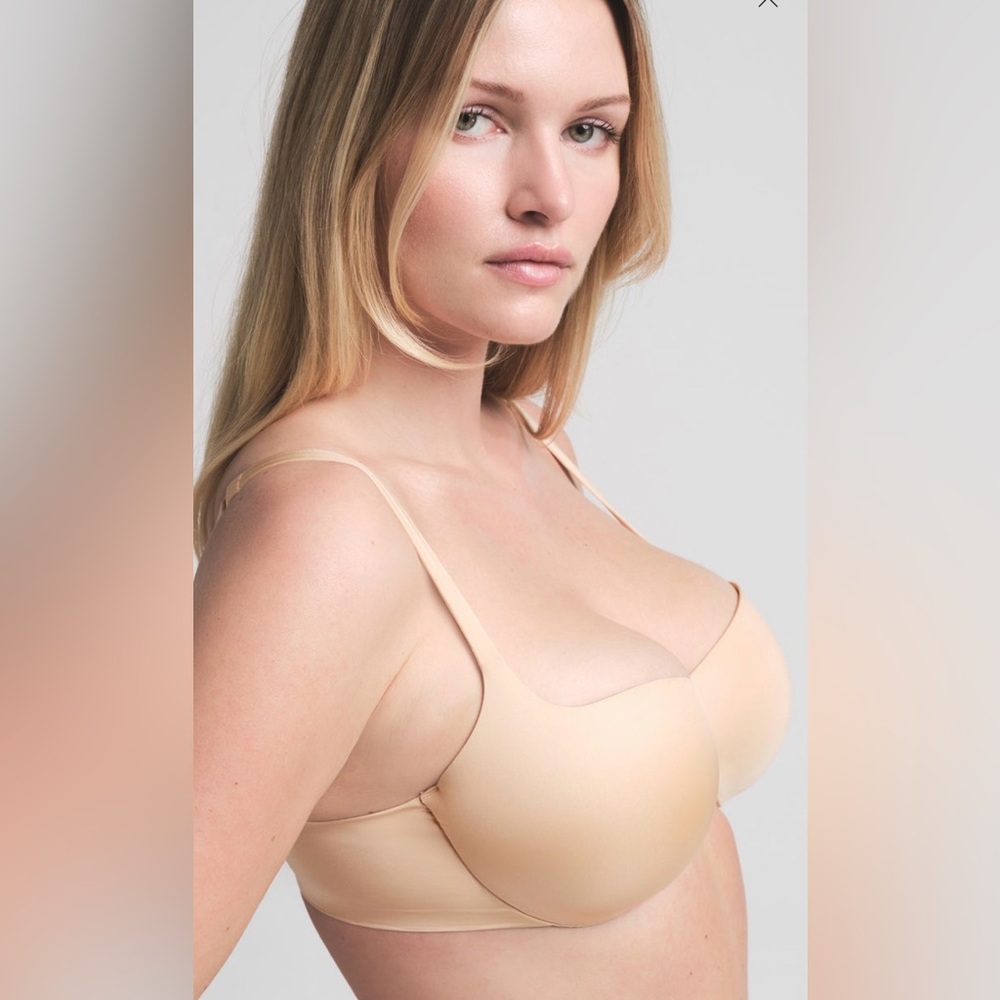 Skims ultimate balconette push-up 34A